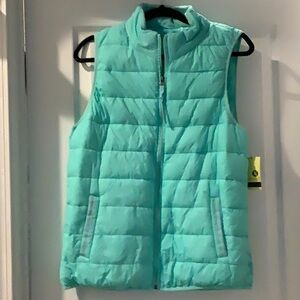 Puffer zip up vest. Brand: Xersion Color: Mint Size: Large
